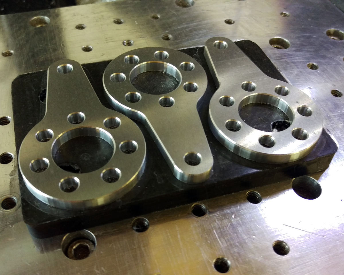 SX650 Rearset components made in 7075 aluminium.